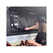 Moustiquaire latérale Alu-Cab HZJ79 DC – Accessoire hardtop 4x4